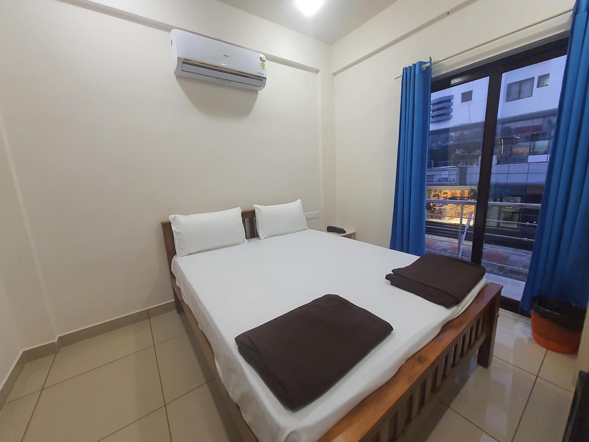 Uthram Residency Villa Kochi ภายนอก รูปภาพ