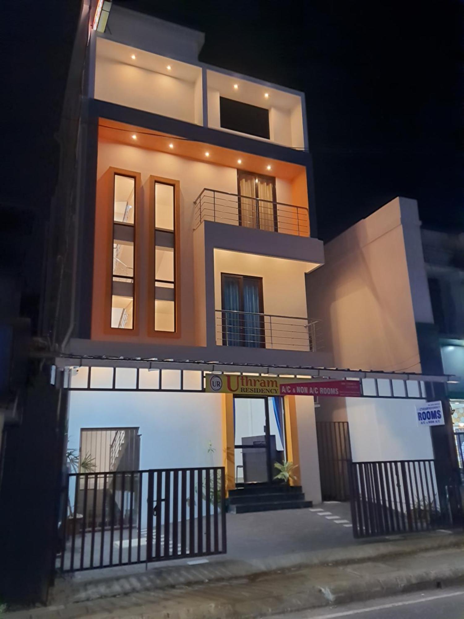 Uthram Residency Villa Kochi ภายนอก รูปภาพ